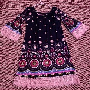 Cute & comfy! Dress it up retro or western! No tags but never worn!